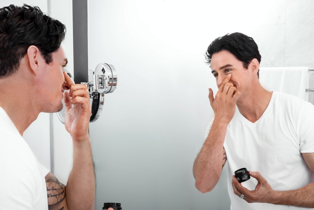 Сравнение кислот для лица: что лучше выбрать — AHA, BHA или PHA?